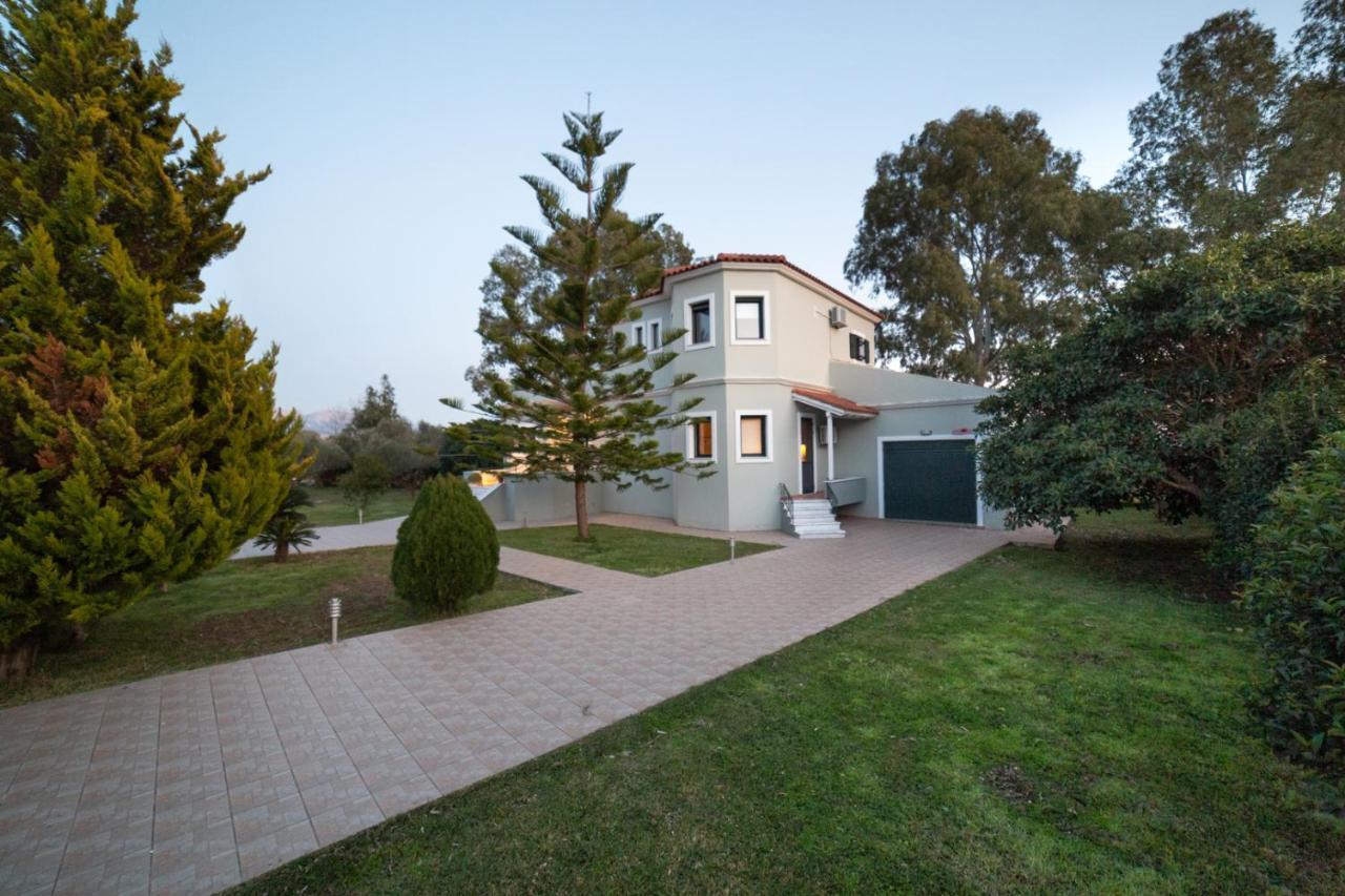 Villa Louke Lixouri Exterior foto