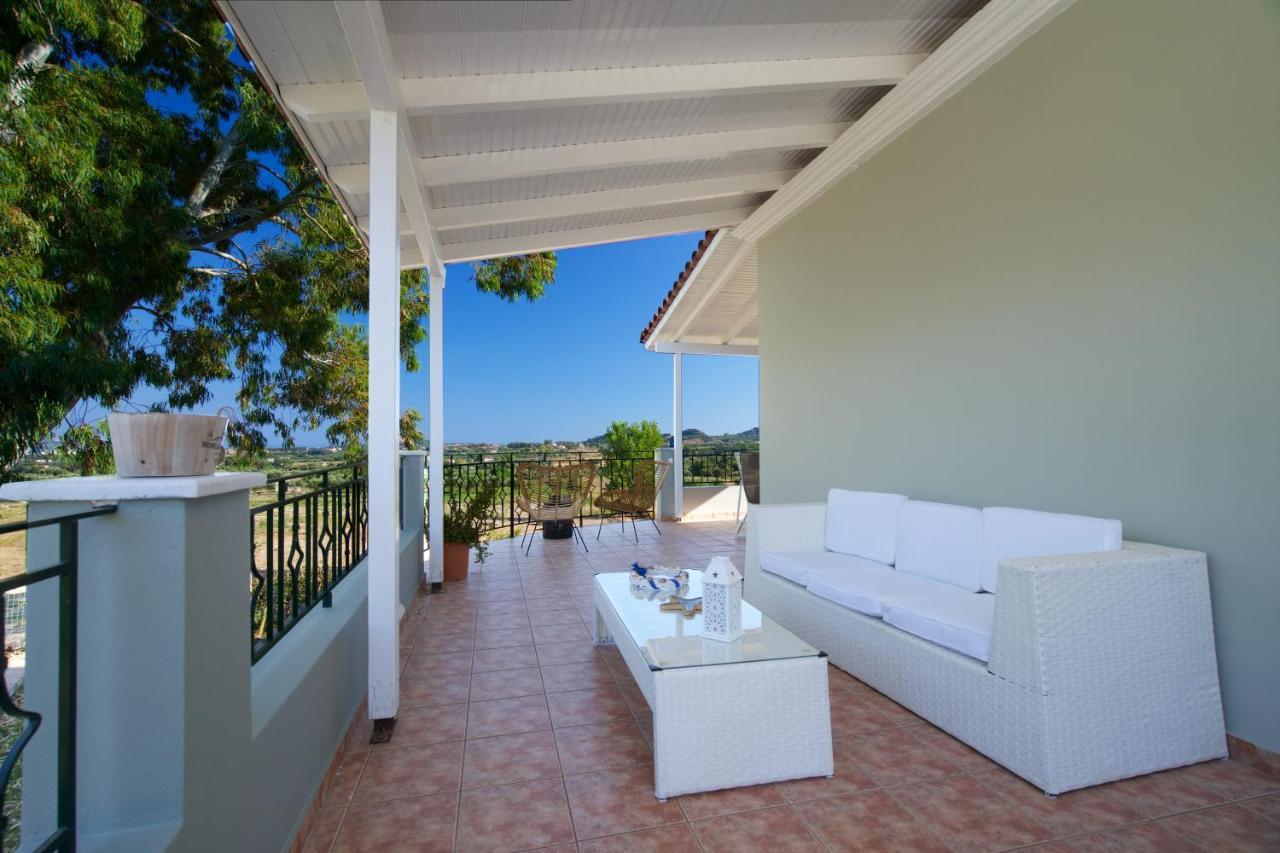 Villa Louke Lixouri Exterior foto