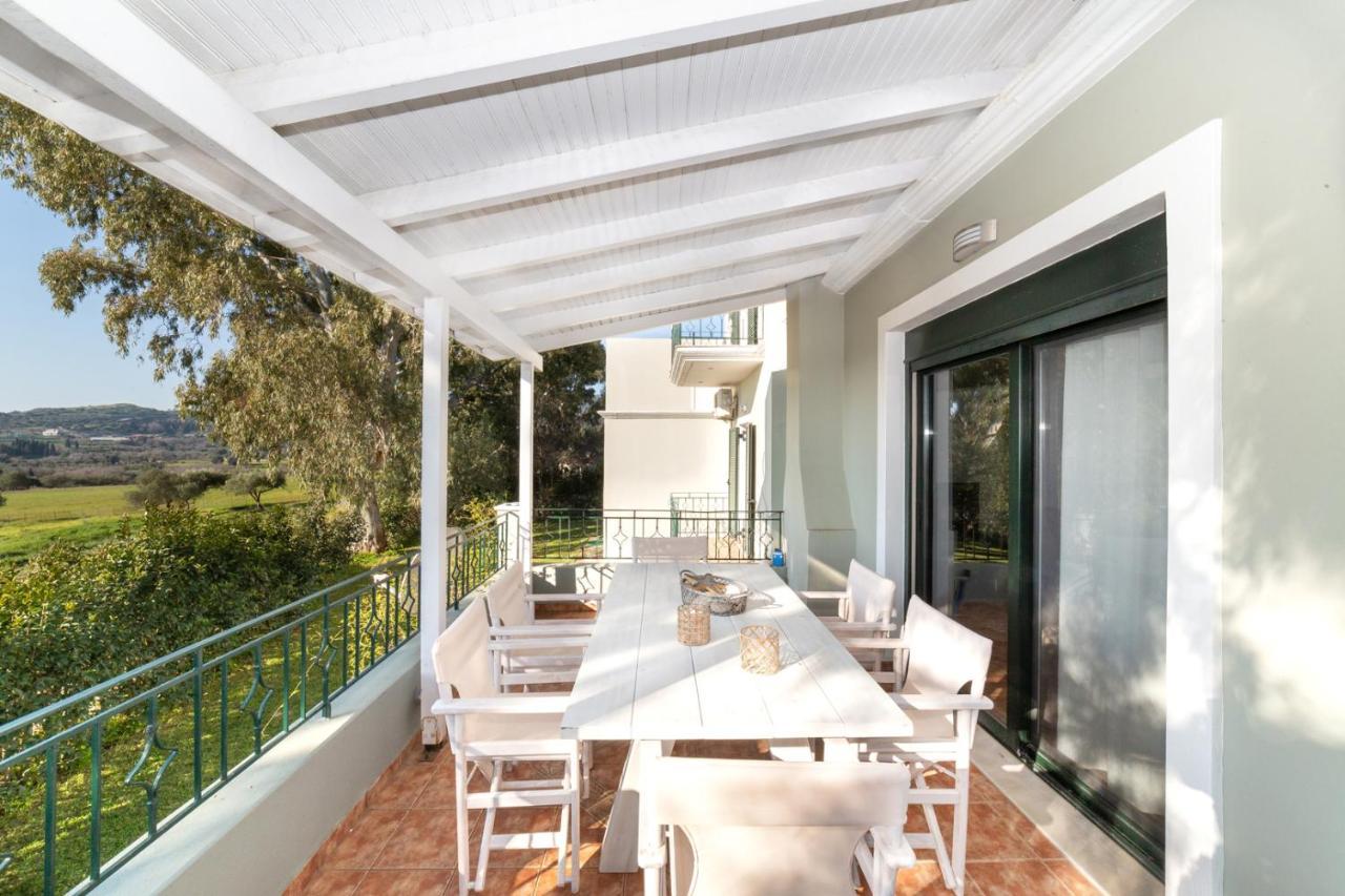 Villa Louke Lixouri Exterior foto